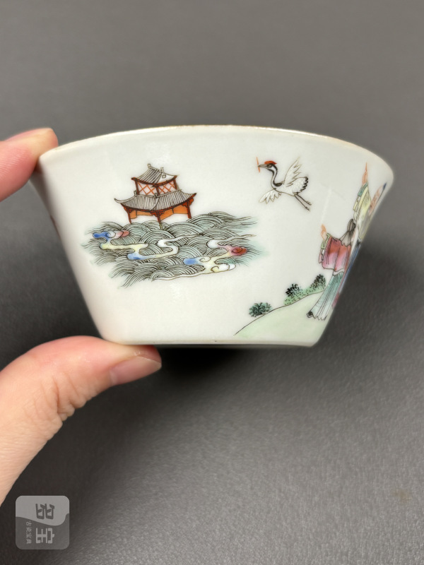 清嘉庆 粉彩海屋添筹图马蹄杯 - 图4